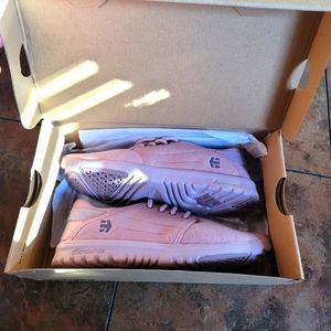Etnies women's shoes